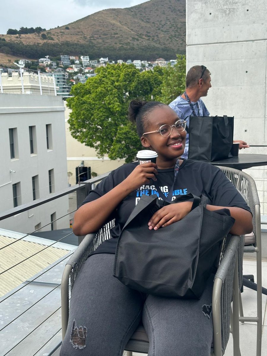 Cyberlogic Cyber Security team member unwinding at BSides Cape Town 2023